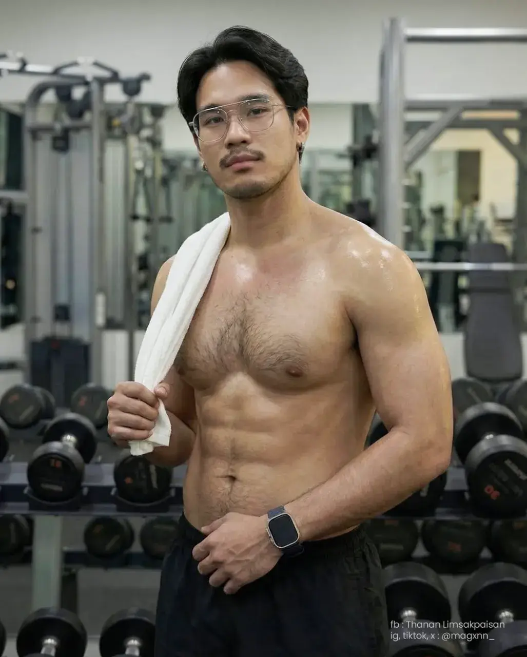 แซ่บลืมกลืน