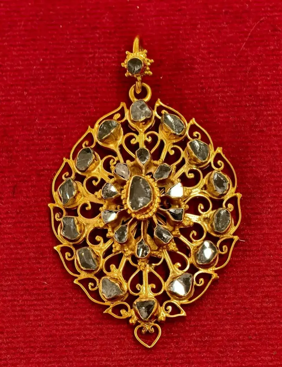 Thailand:Traditional Thai Jewelry.เครื่องทองโบราณ