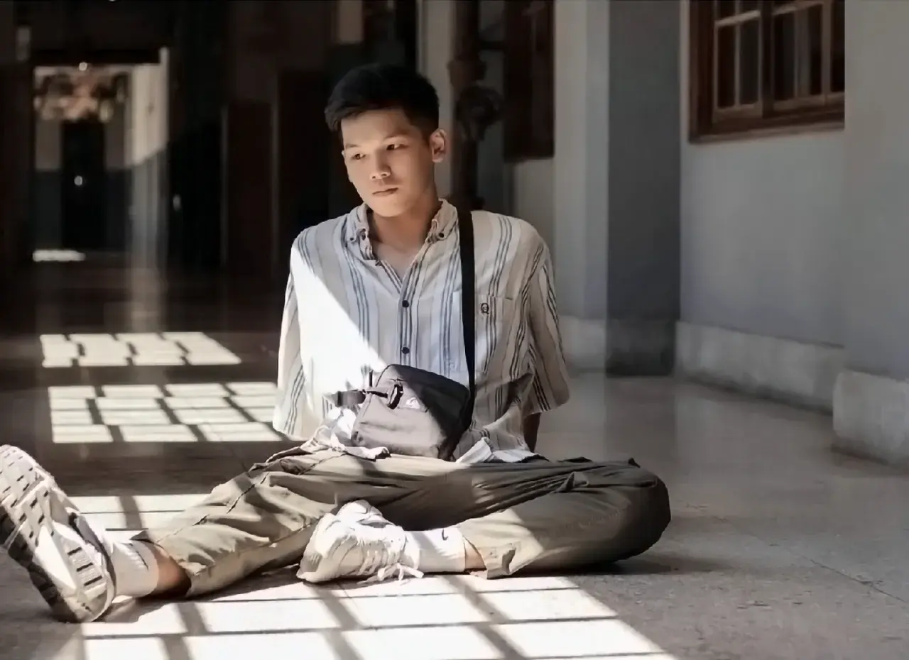 YOUTH (03) SPECIAL PHOTOSET