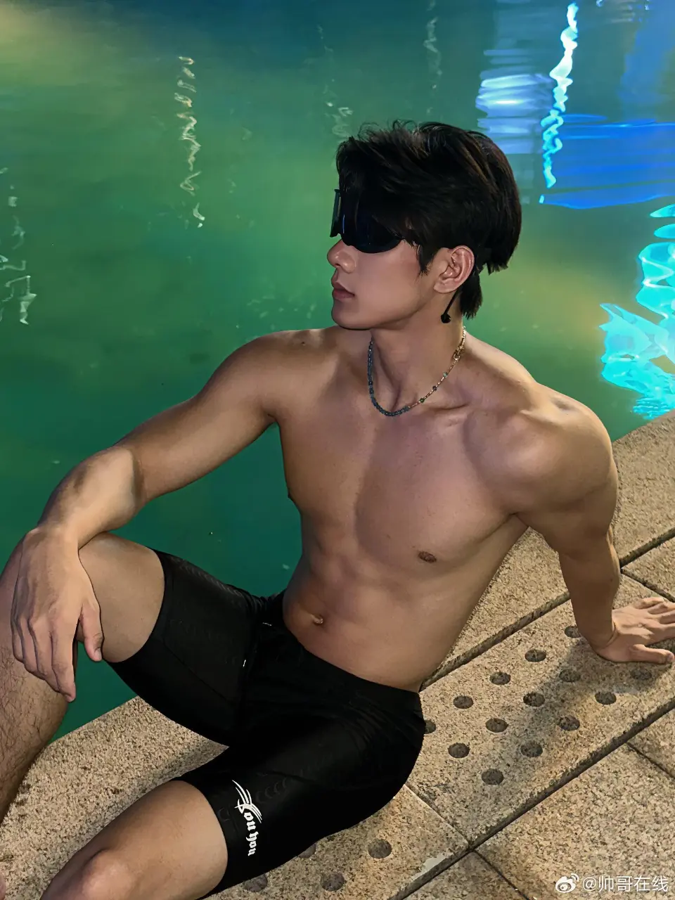 Cool guy : 三十七o