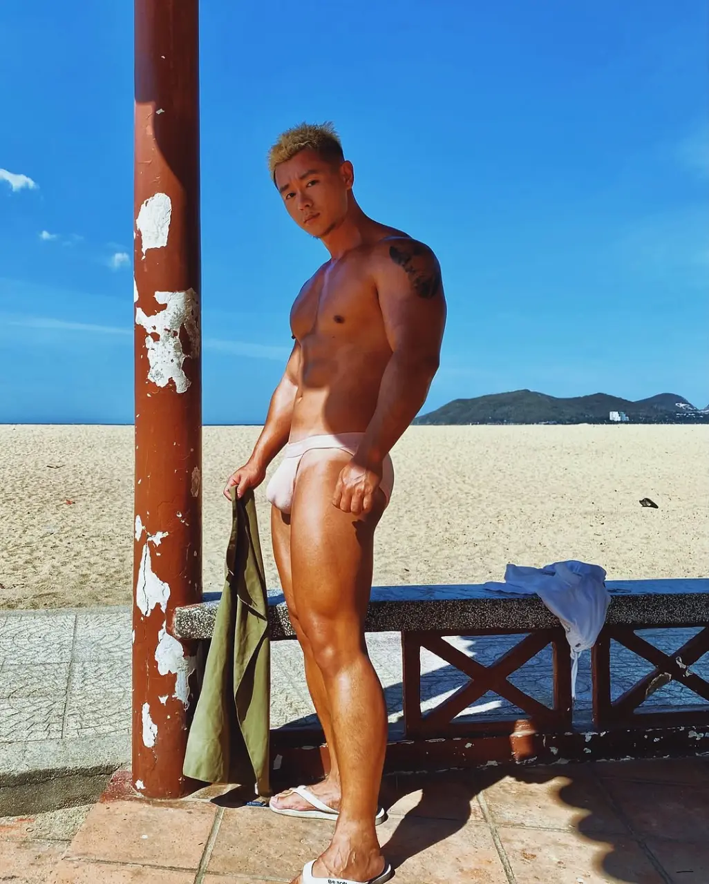 Social Media Creator : SAKURAWAY