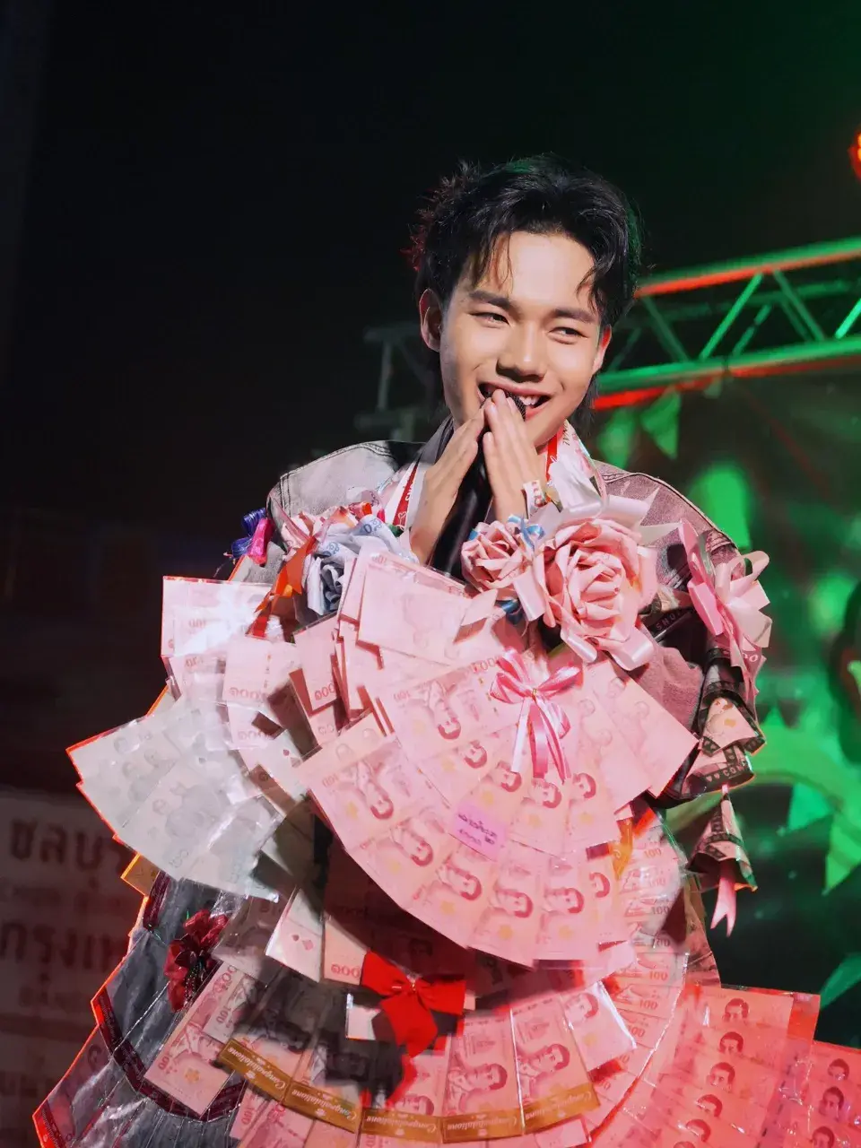 ลีโออธิป 🫰🏼 น้องลีโอ ไมค์หมดหนี้