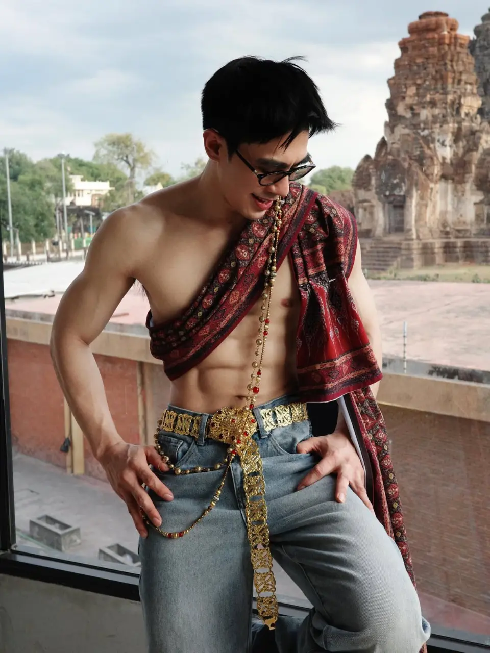 รูปงามดั่งไทย