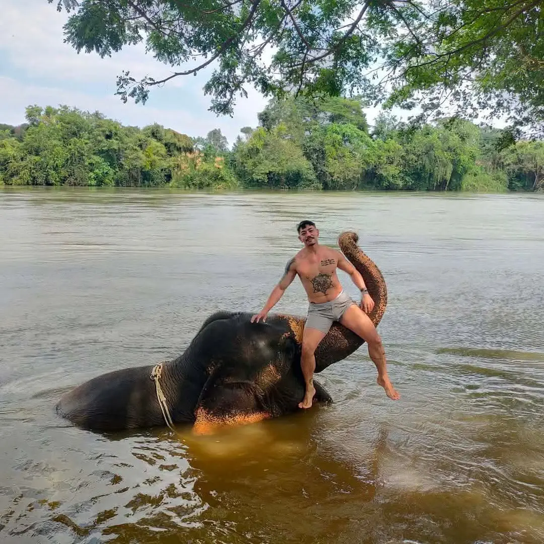 อยากโดนดุแรงๆ