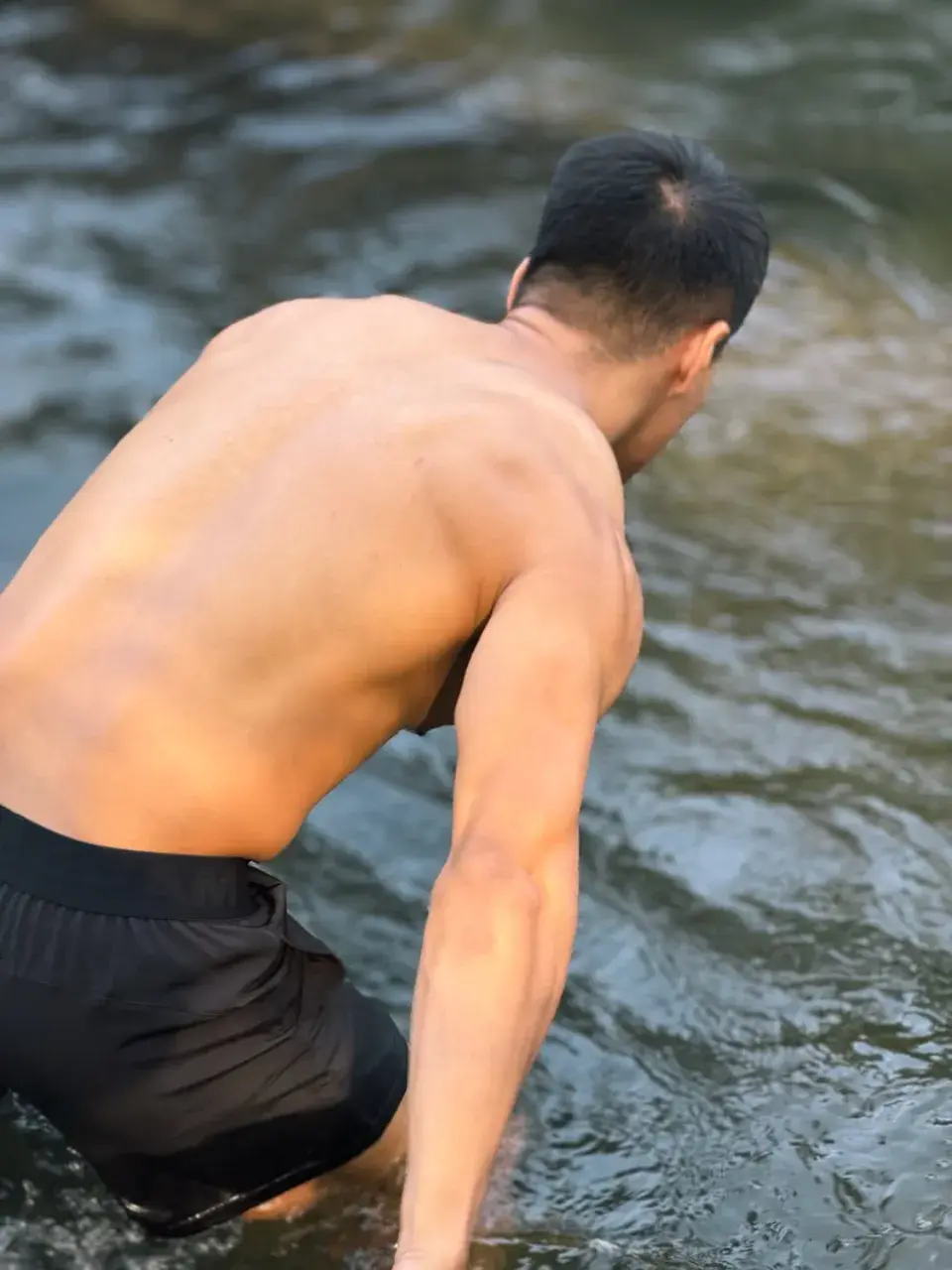 ส่องรักให้อิ่มเอิ่บ