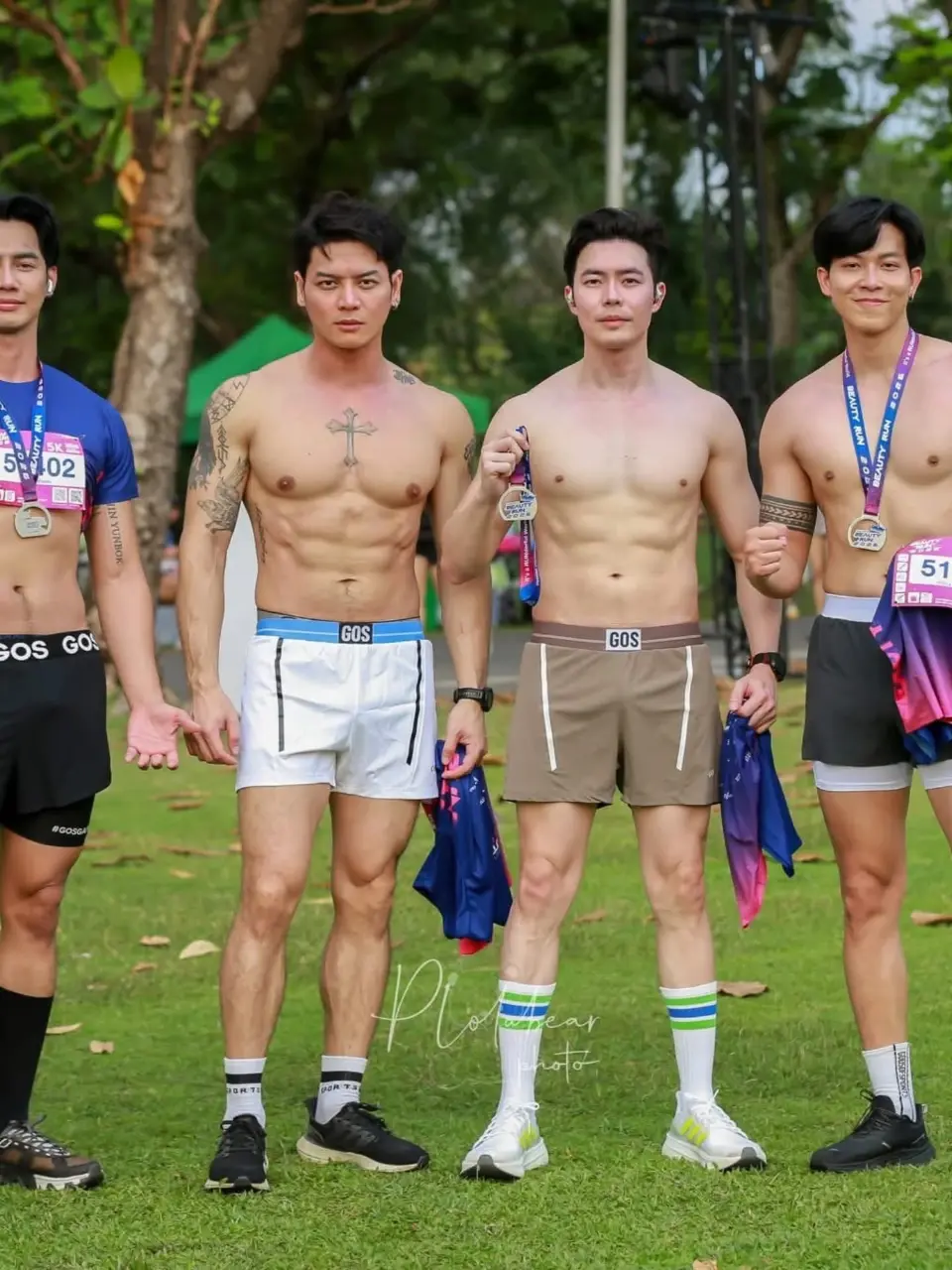 วิ่งไปแซ่บไป