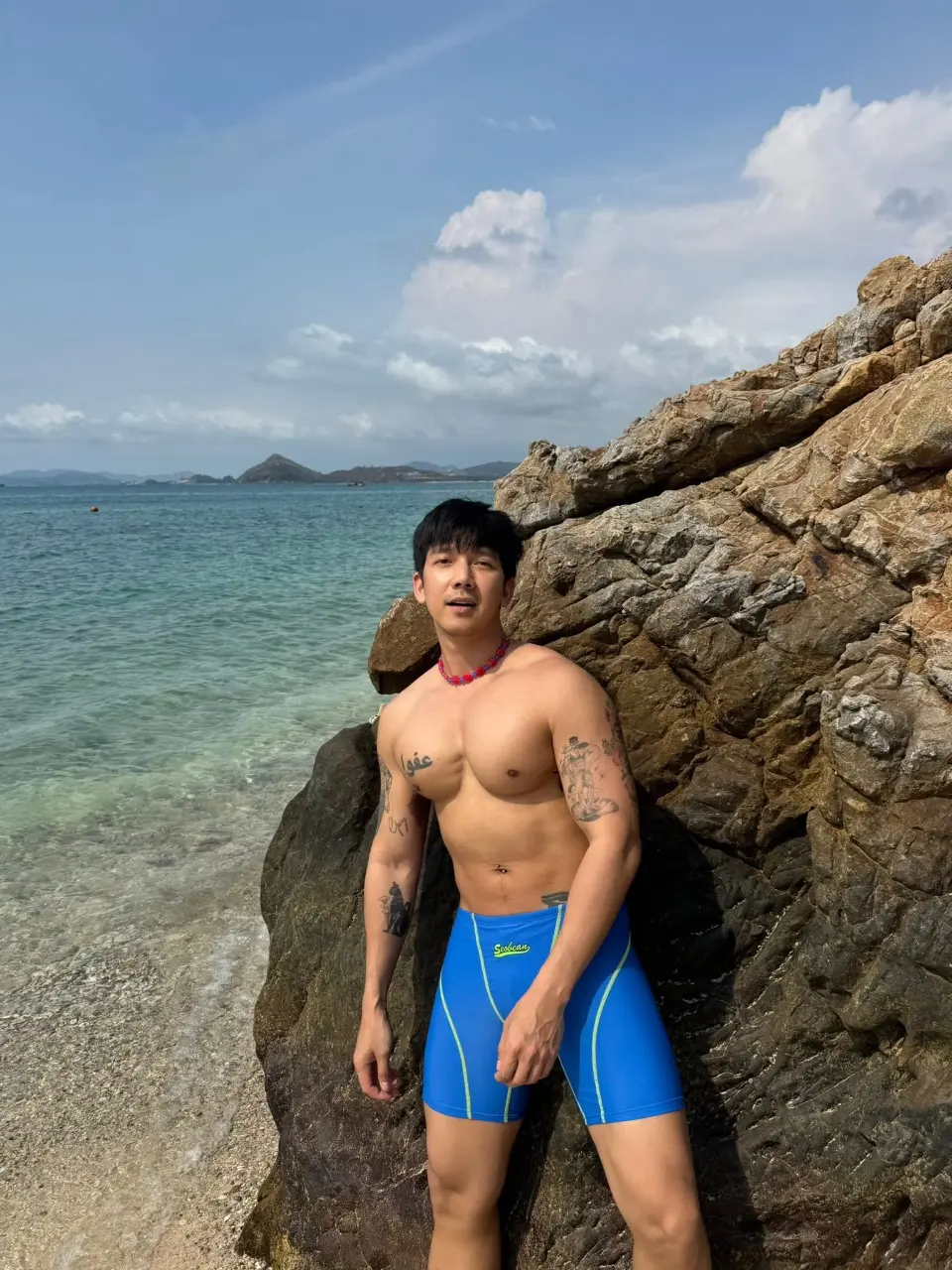 ถอดโชว์เรือนร่าง 2965