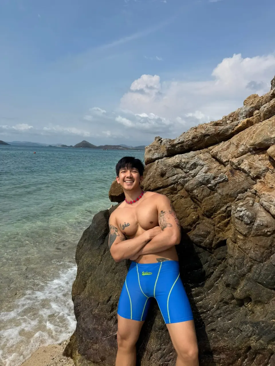 ถอดโชว์เรือนร่าง 2965