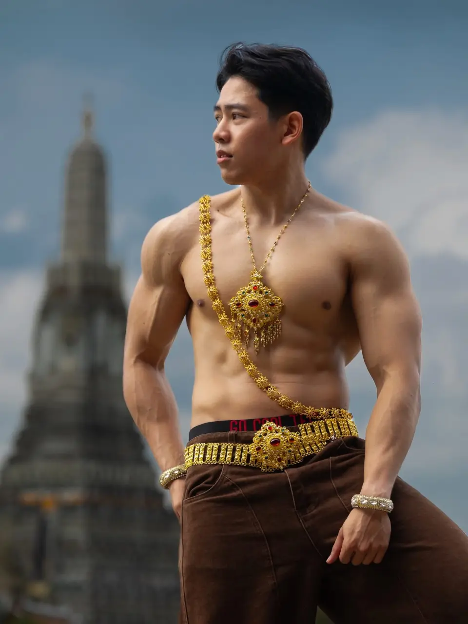 ถอดโชว์เรือนร่าง 2965