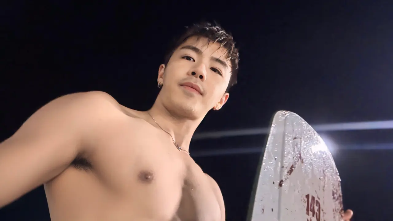 ACTOR & SINGER,MODEL : Tinwiphat Khueankaew