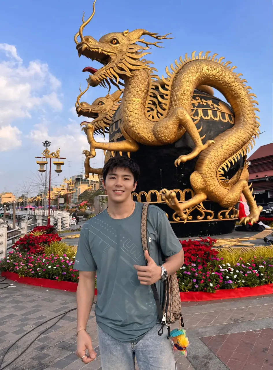 ACTOR & SINGER,MODEL : Tinwiphat Khueankaew