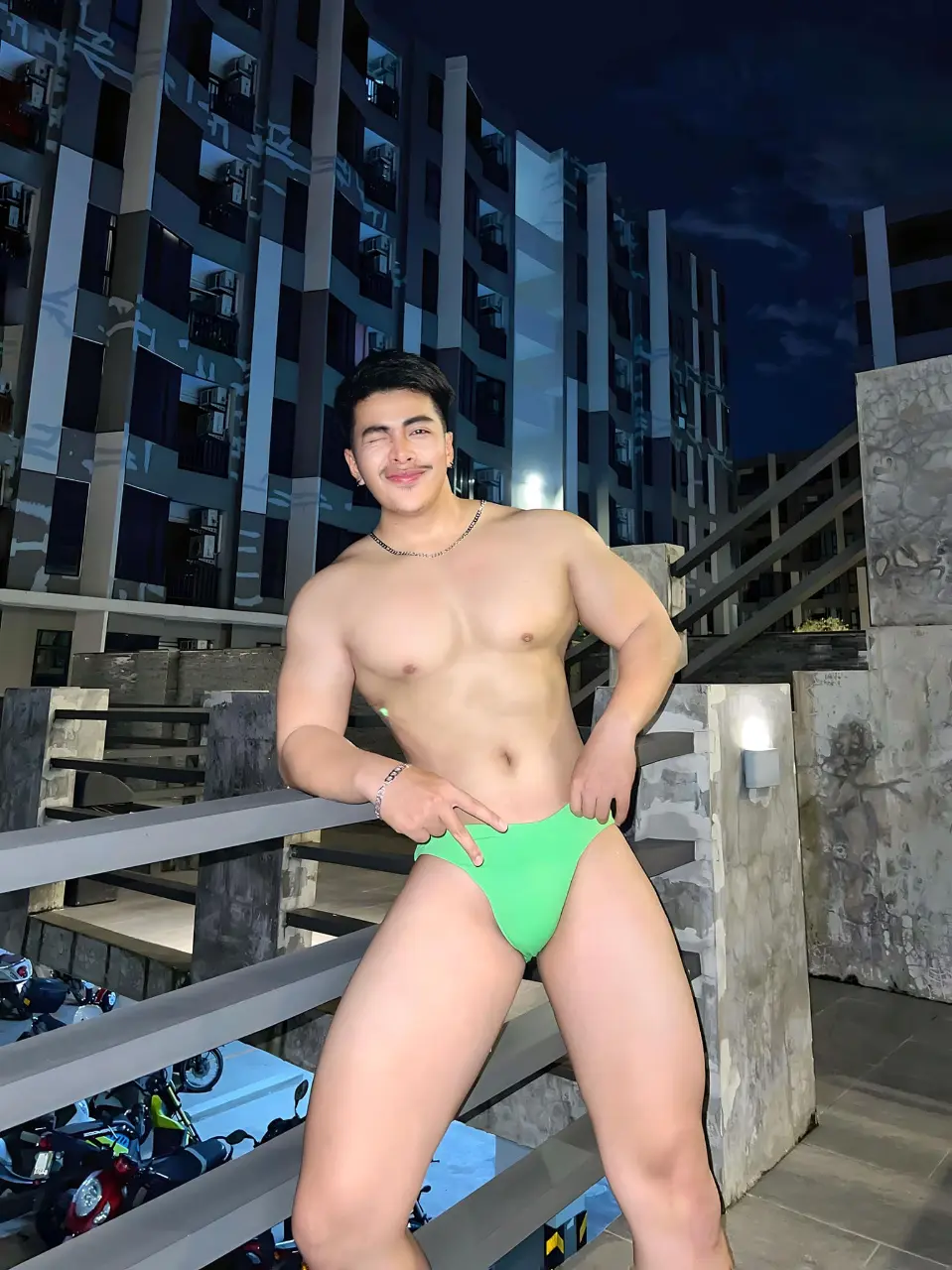 Influencer : Thanayut Udorntax