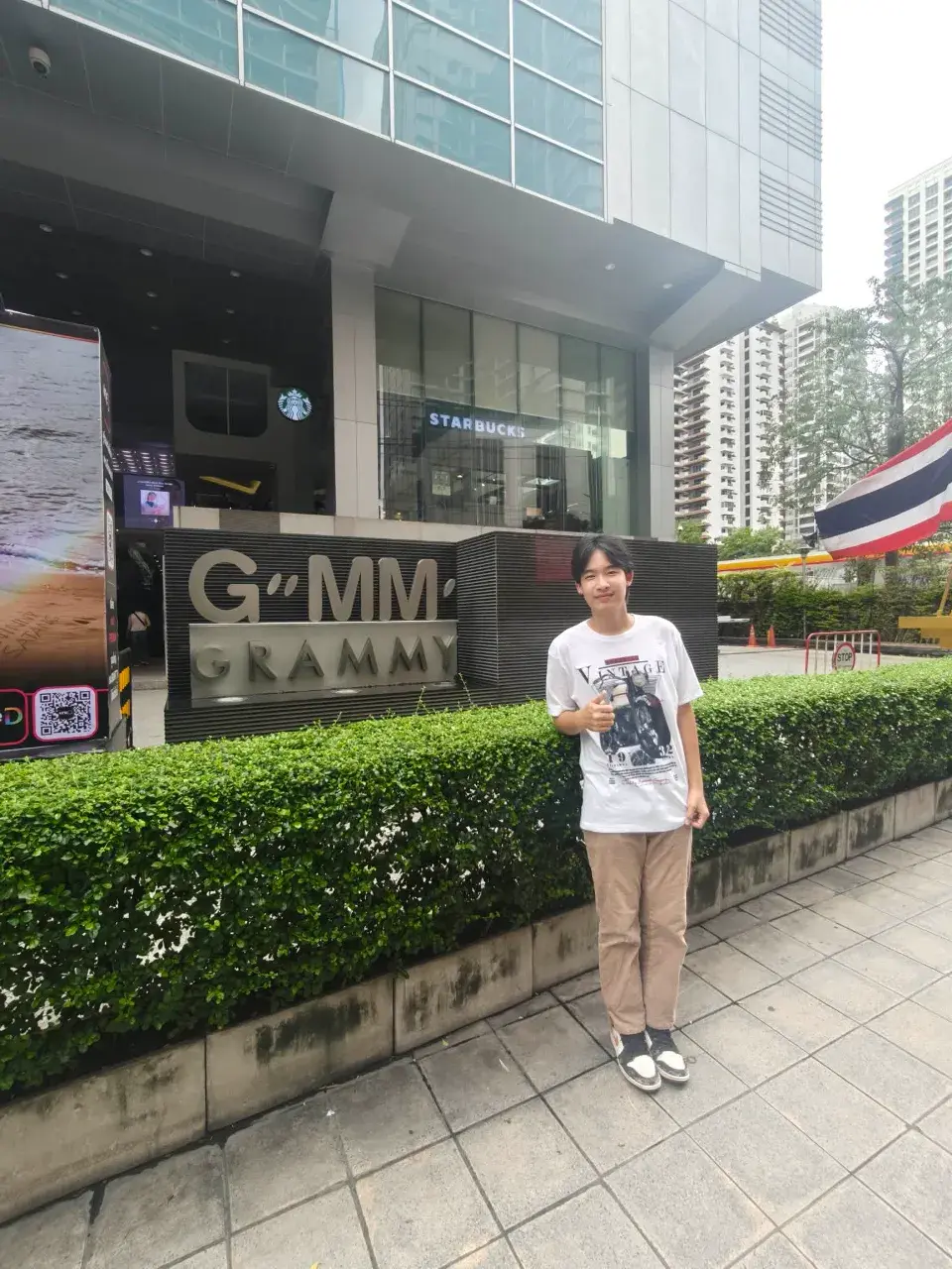 เปิดประวัติ ธันวา บุษประจง หรือที่รู้จักกันในชื่อ ธันวา พาทัวร์ นักแสดงนำเรื่อง คิดถึงสมุทรสาคร ค่ายหนุมานฟิล์ม