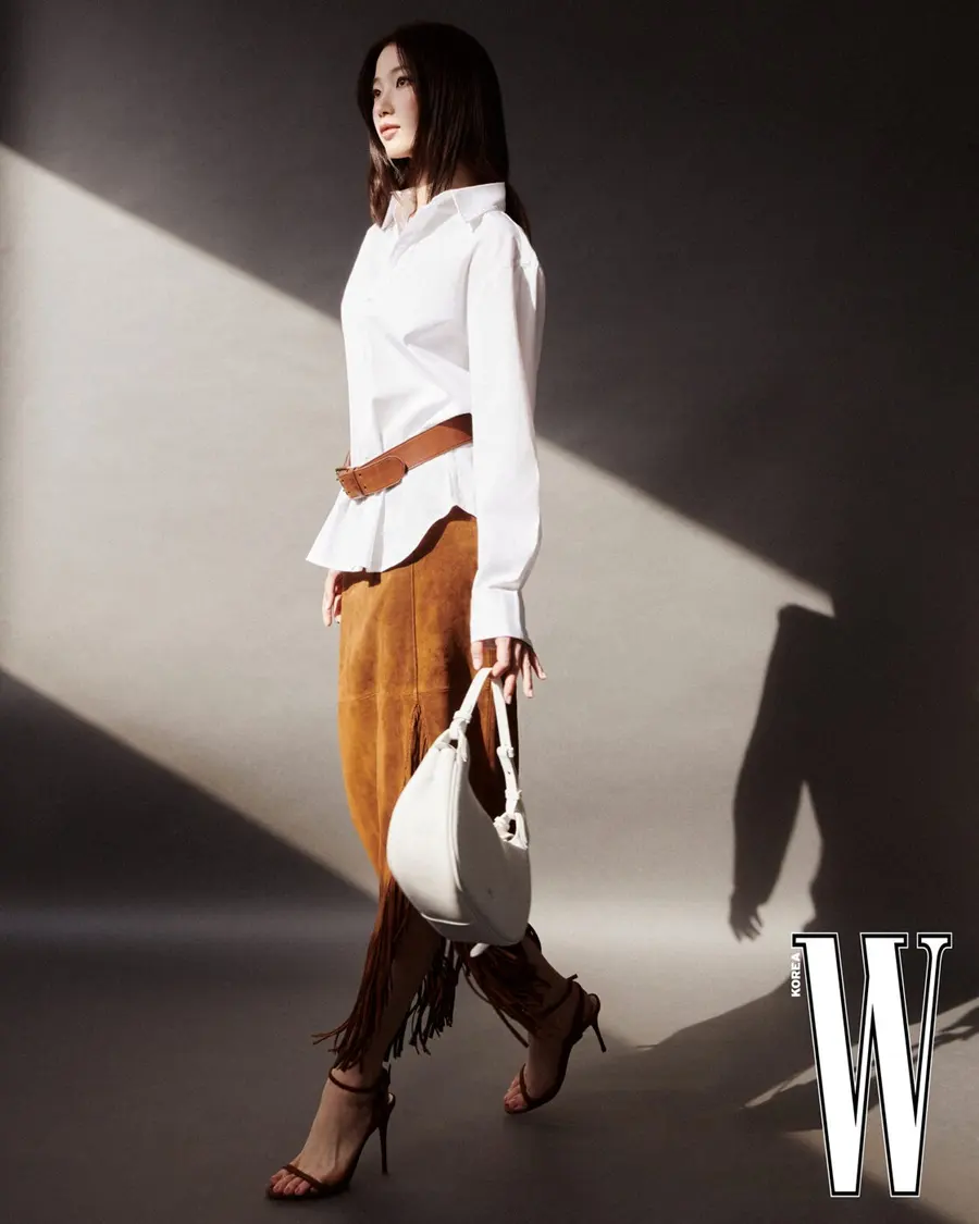 (LE SSERAFIM) Kazuha @ W Korea February 2026