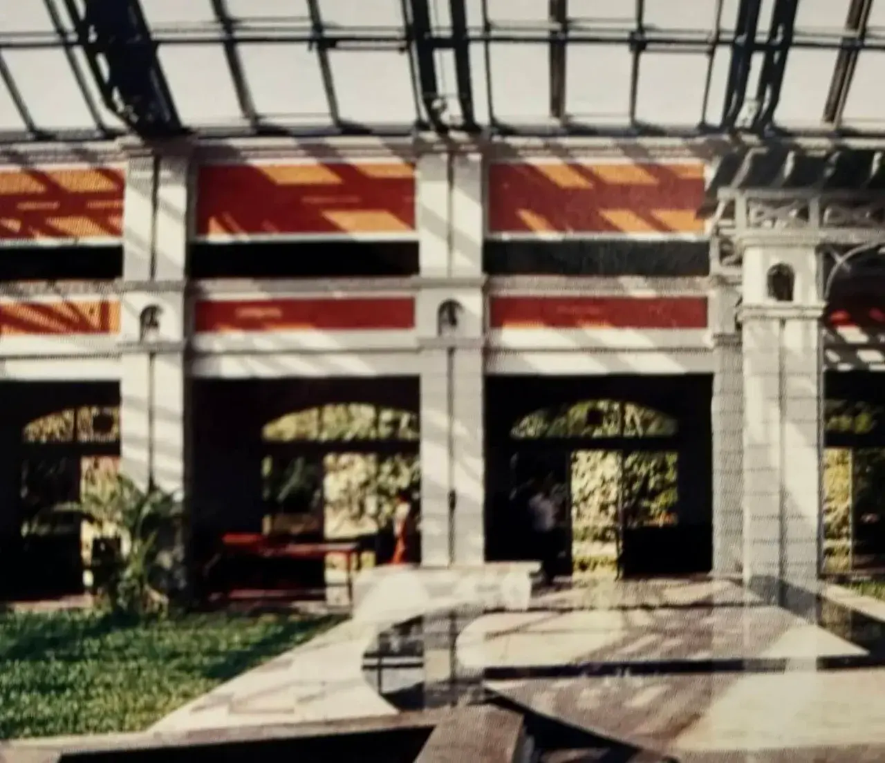 Dusidalai Pavilion at Chitralada Palace, Bangkok, Thailand "ศาลาดุสิดาลัย"