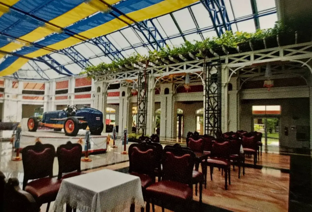 Dusidalai Pavilion at Chitralada Palace, Bangkok, Thailand "ศาลาดุสิดาลัย"