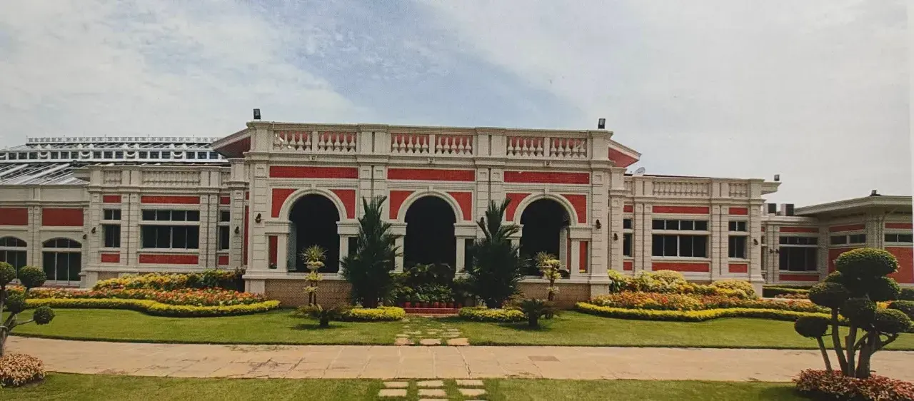 Dusidalai Pavilion at Chitralada Palace, Bangkok, Thailand "ศาลาดุสิดาลัย"