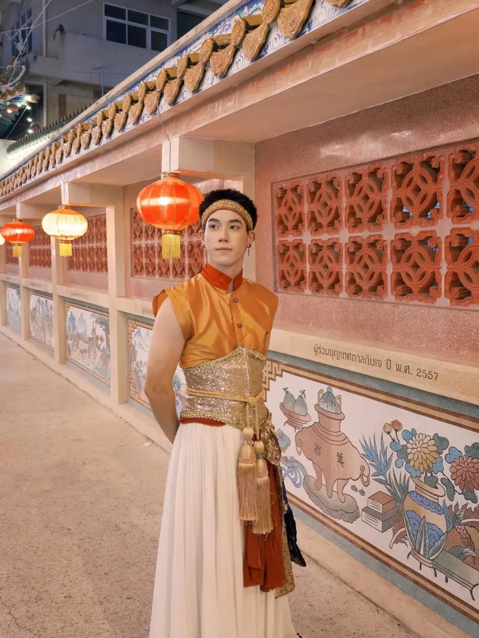 รูปหล่อเร้าอารมณ์ . 16