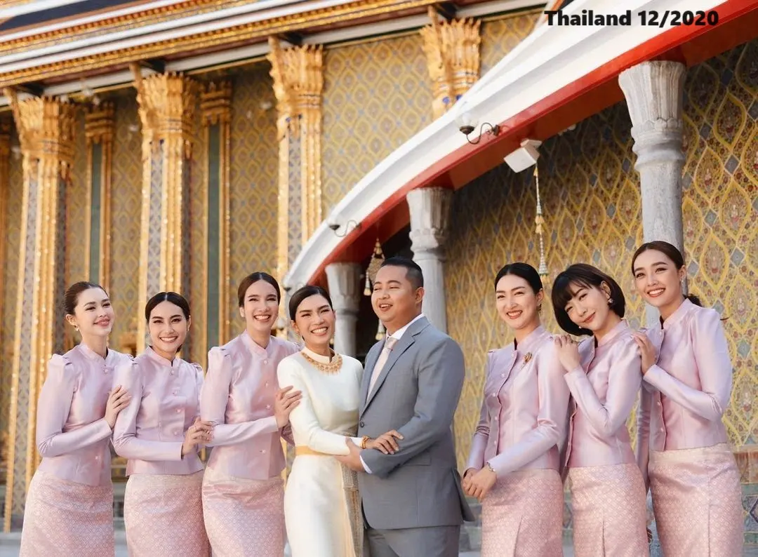 Patricia Good in Chud Thai Amarin National Dress 🇹🇭