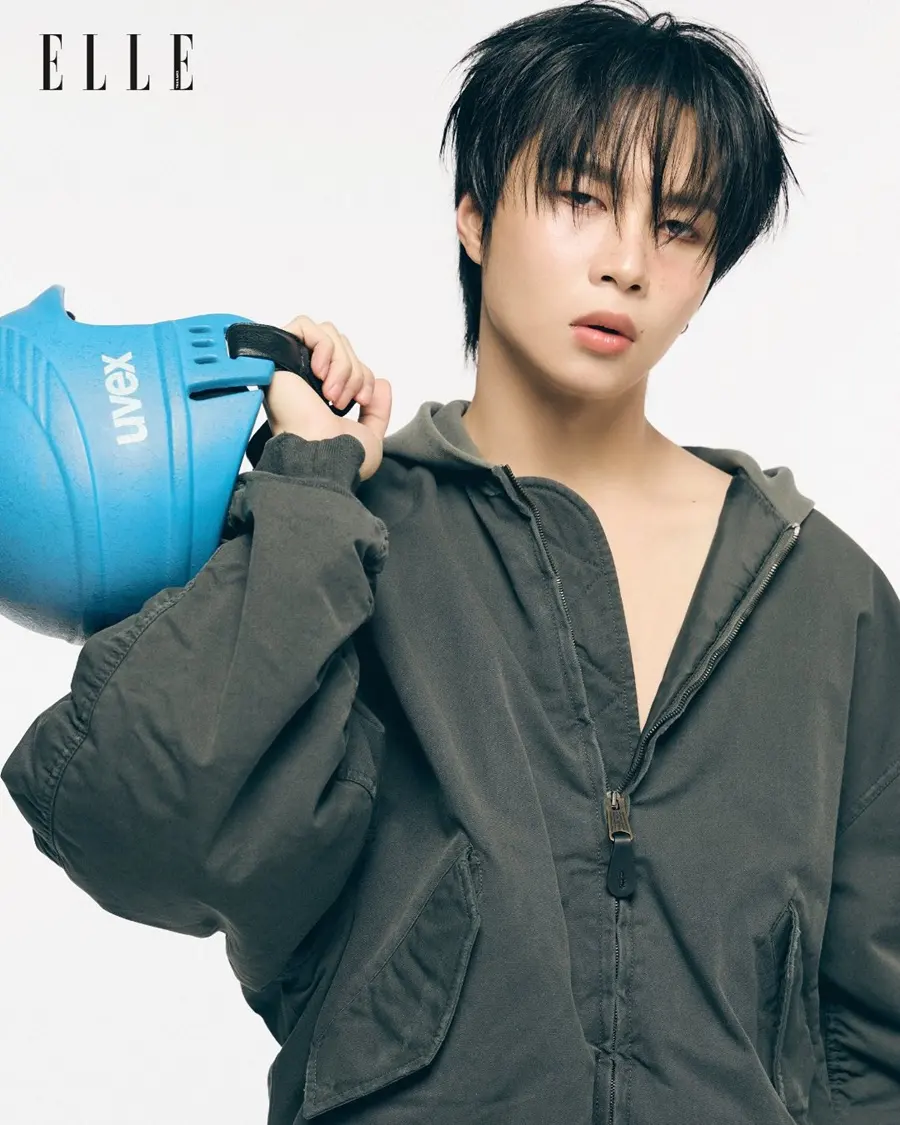 BUS because of you i shine @ ELLE Crush February 2026