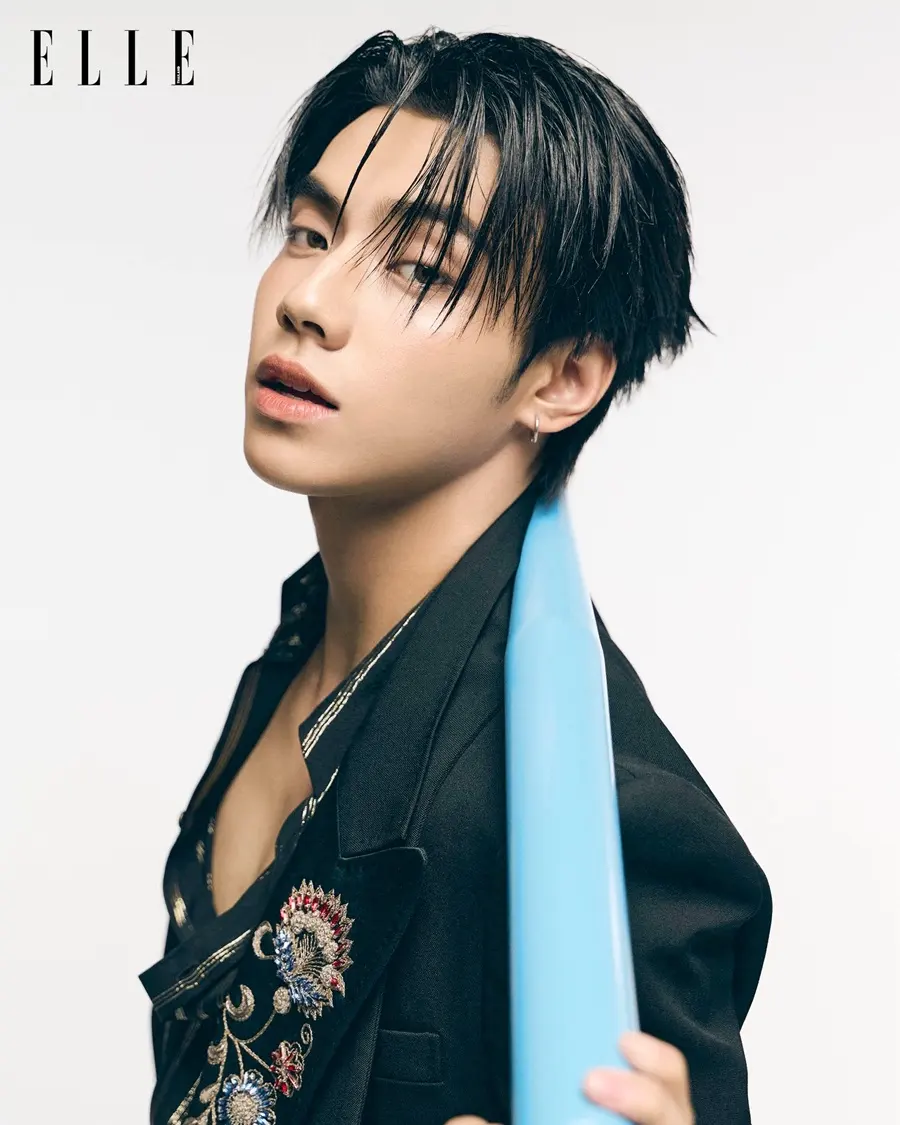 BUS because of you i shine @ ELLE Crush February 2026