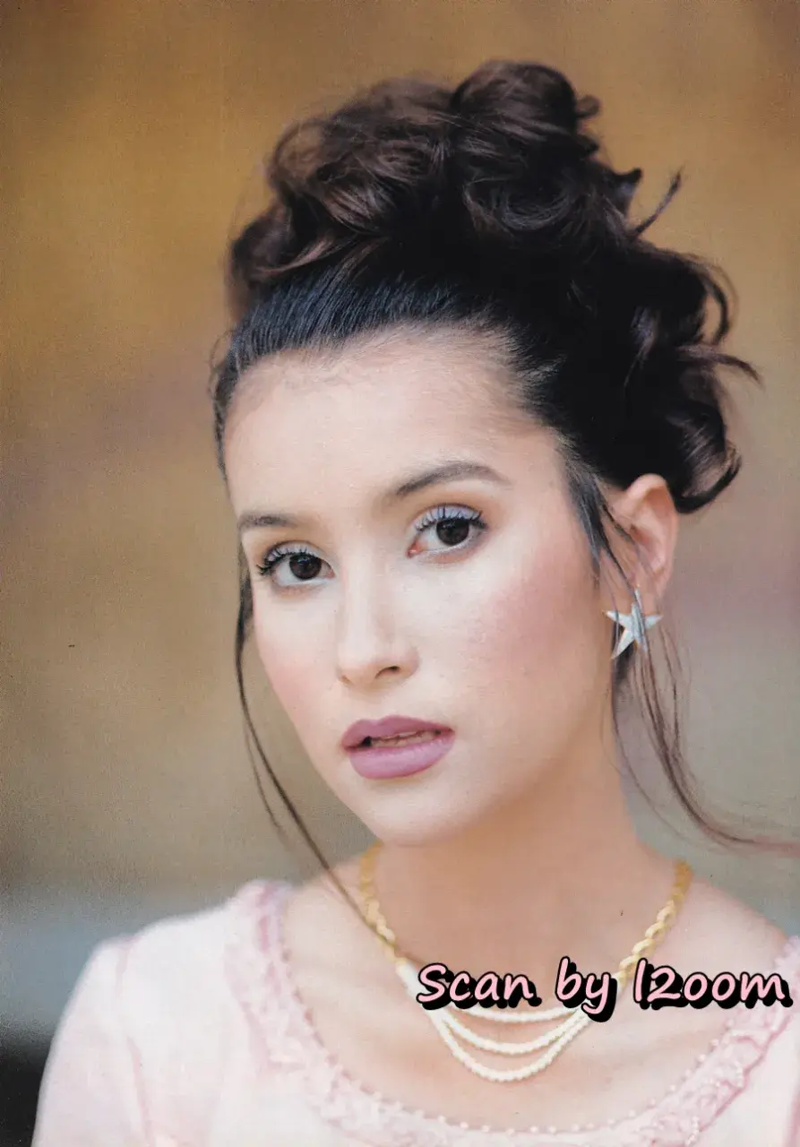 (วันวาน) แอน ทองประสม & ต่าย สายธาร @ นิตยสาร คุณหญิง ปีที่ 1 ฉบับที่ 18 ปักษ์แรก กุมภาพันธ์ 2539