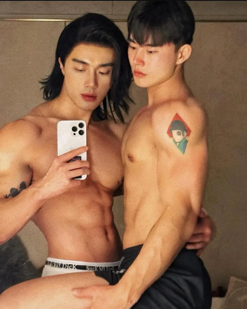 Recent photos of Huyve_seo