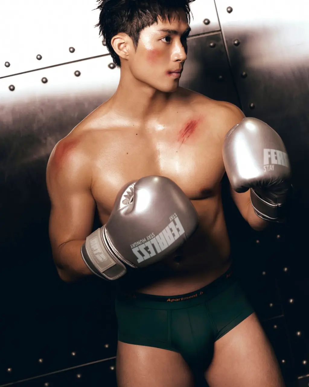 Selected Images from Apartment.b 男子公寓