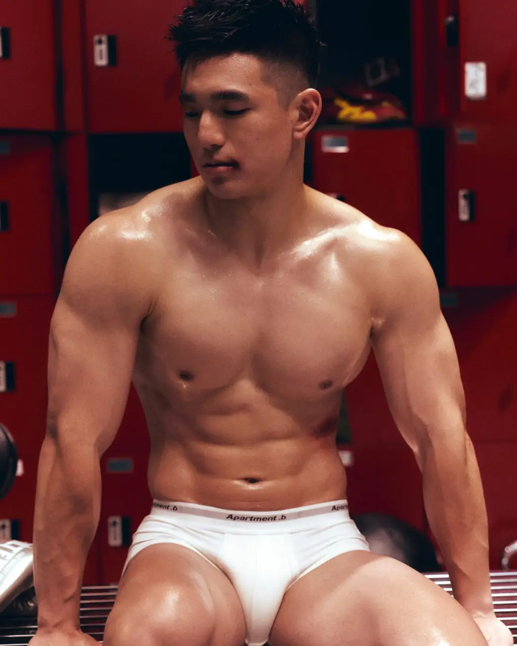 Selected Images from Apartment.b 男子公寓