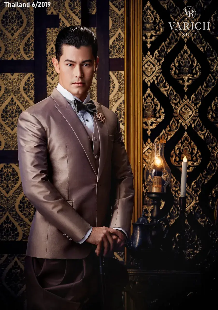 Aon Sarawut in Modern Thai Traditional Attires 🇹🇭