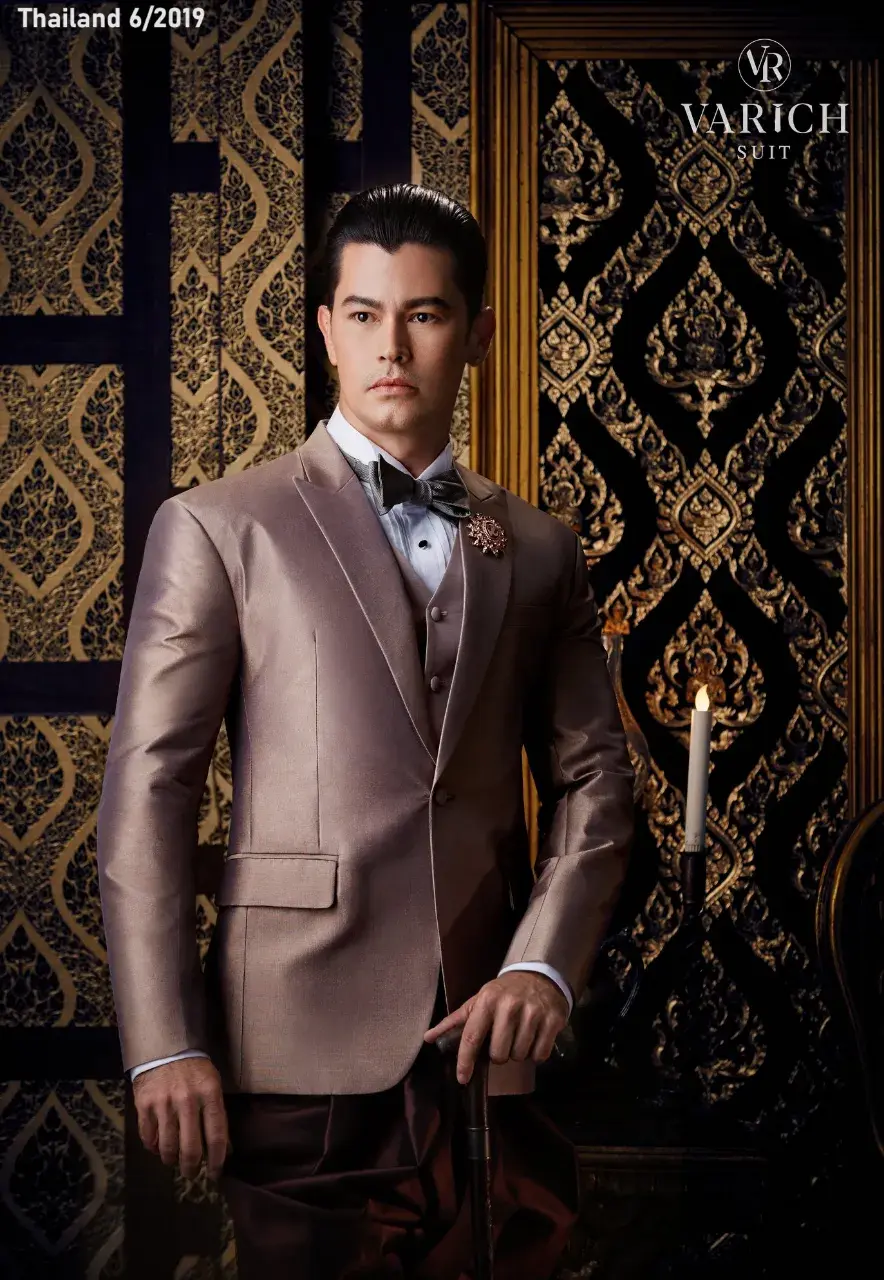 Aon Sarawut in Modern Thai Traditional Attires 🇹🇭