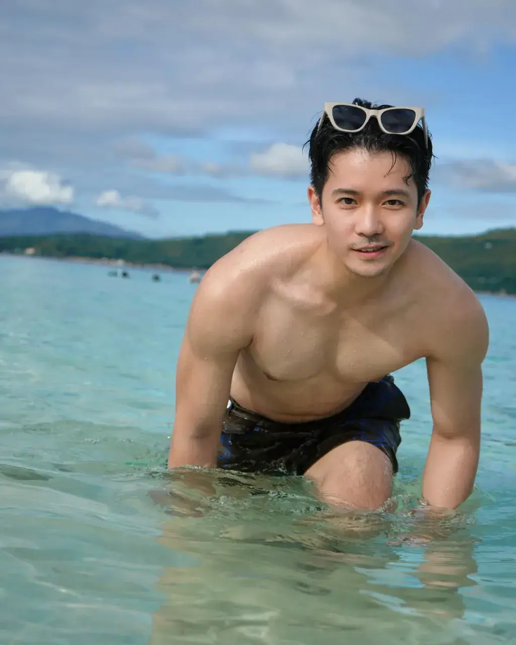 อิ่มสุดติ่ง