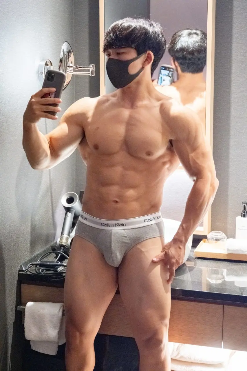 Muscle Model - こう 2