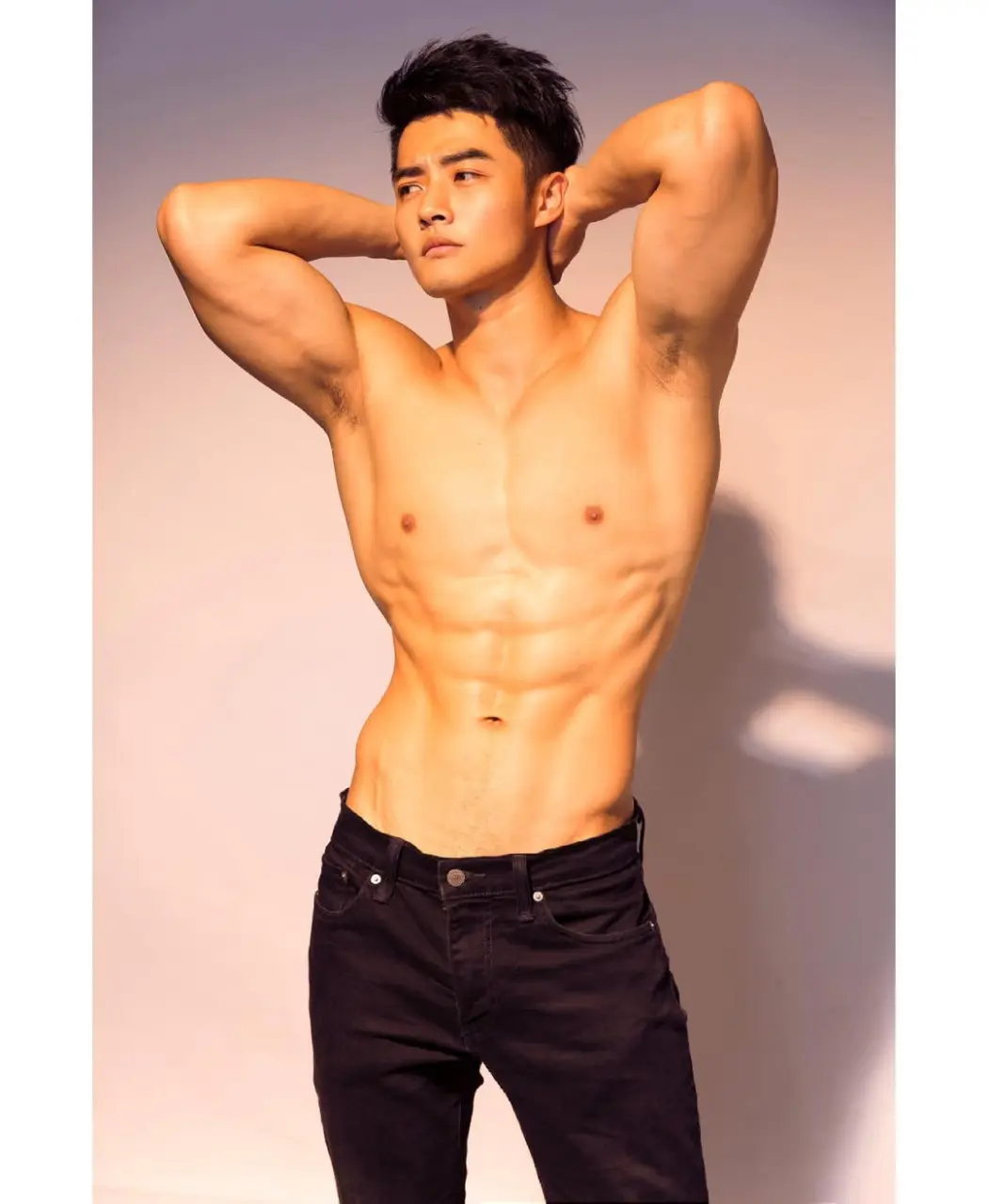 Fitness instructor : 明煒