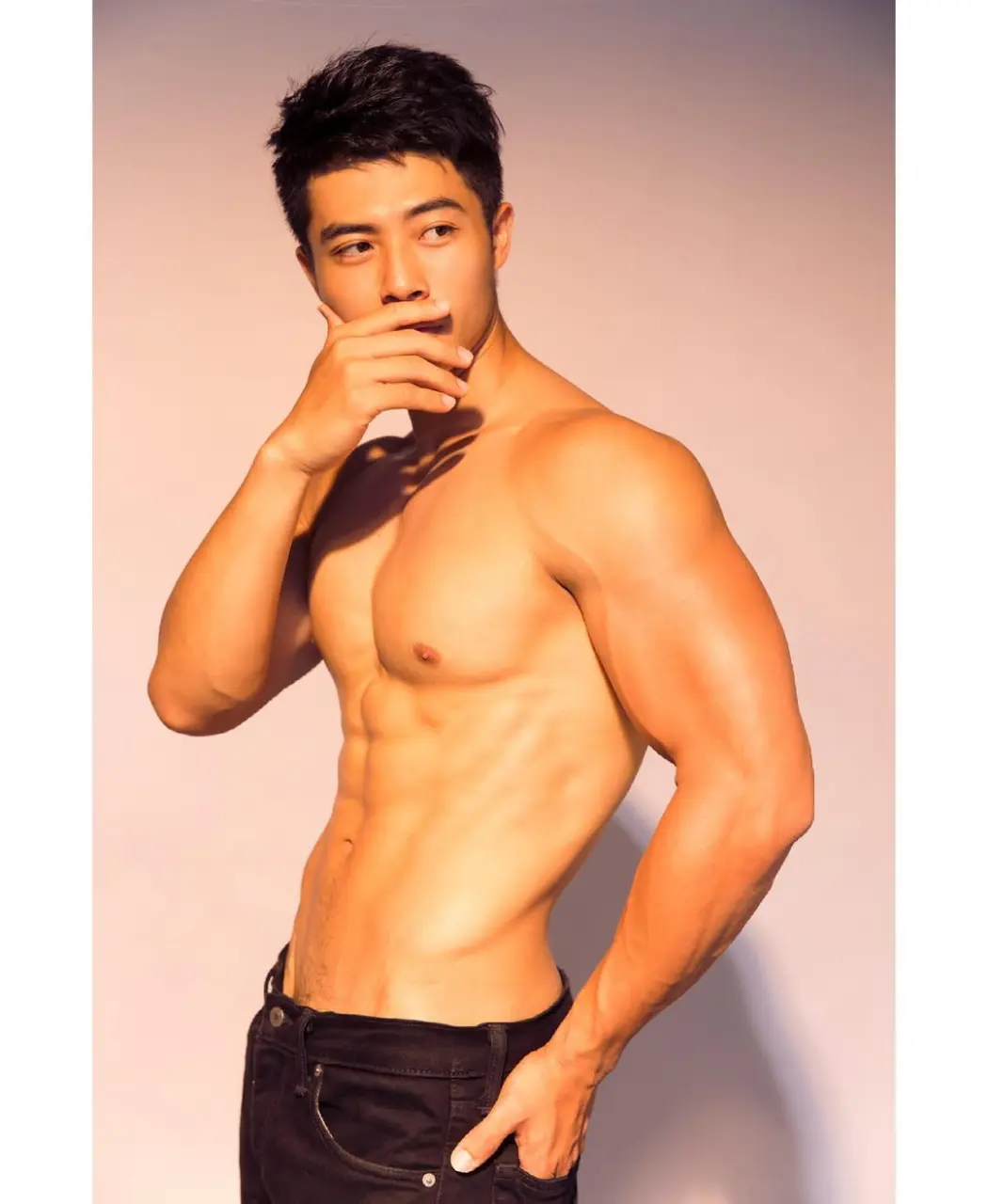 Fitness instructor : 明煒