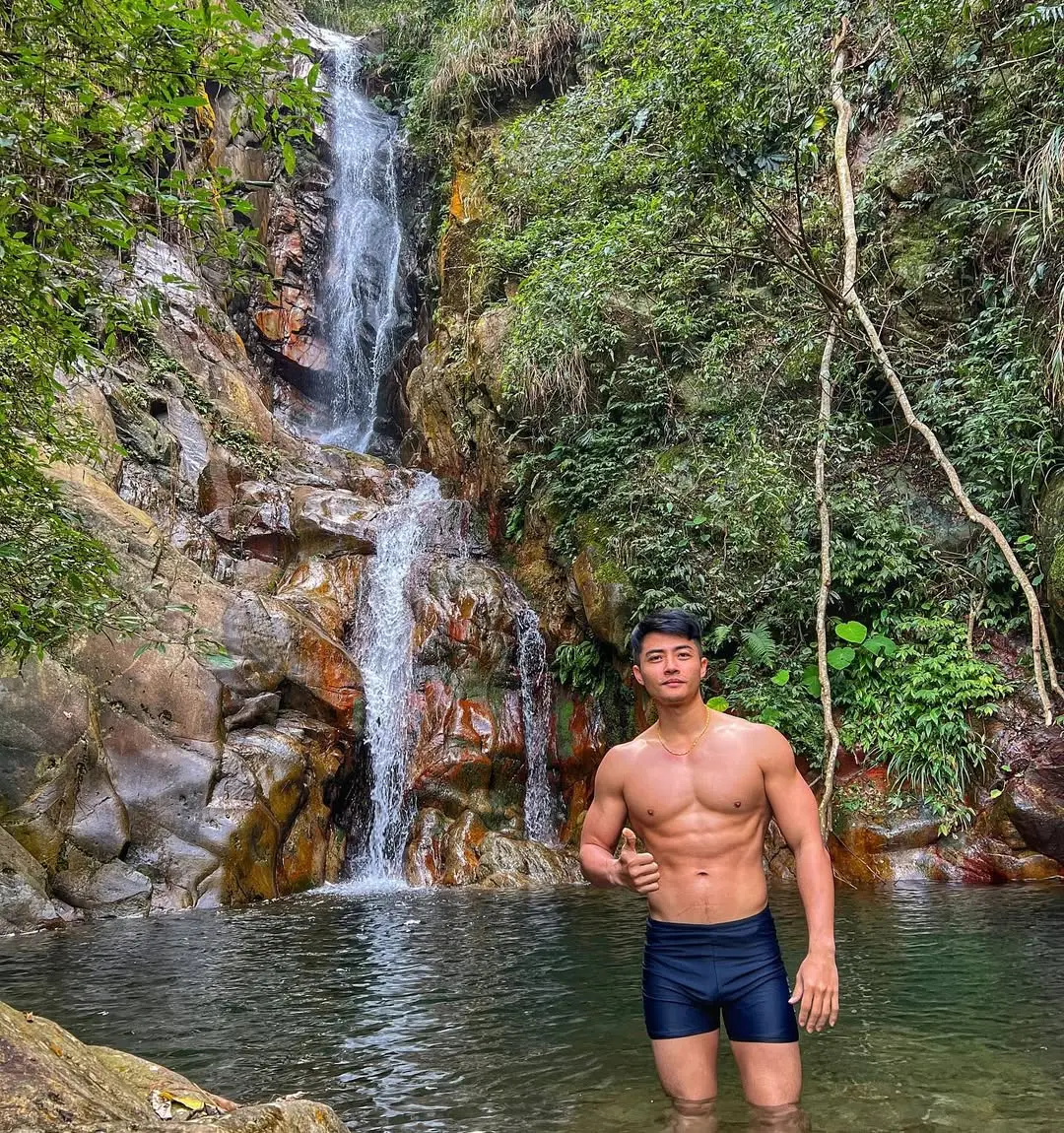 Fitness instructor : 明煒