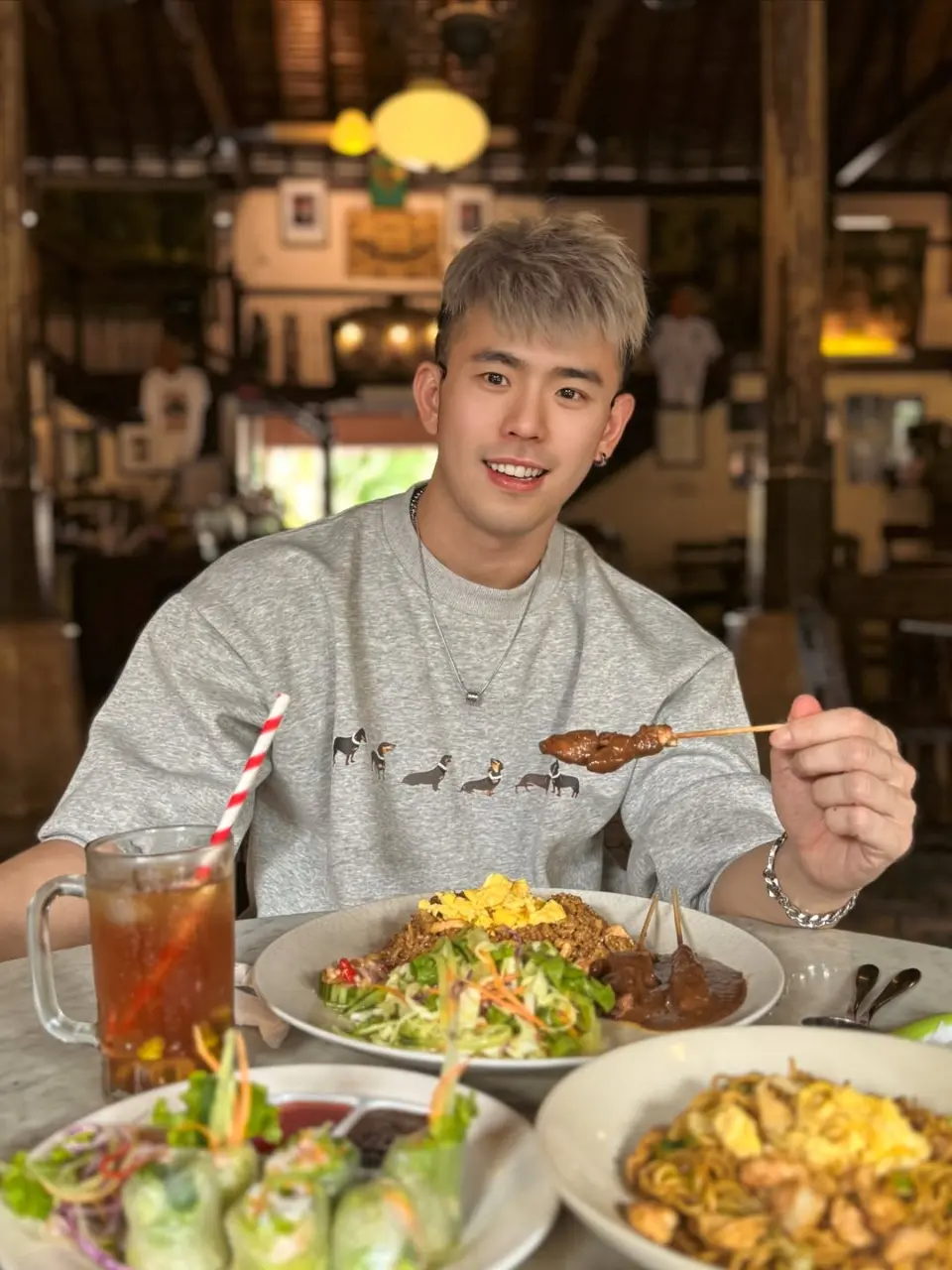 Dance Instructor : David Ang Hs 大衛洪