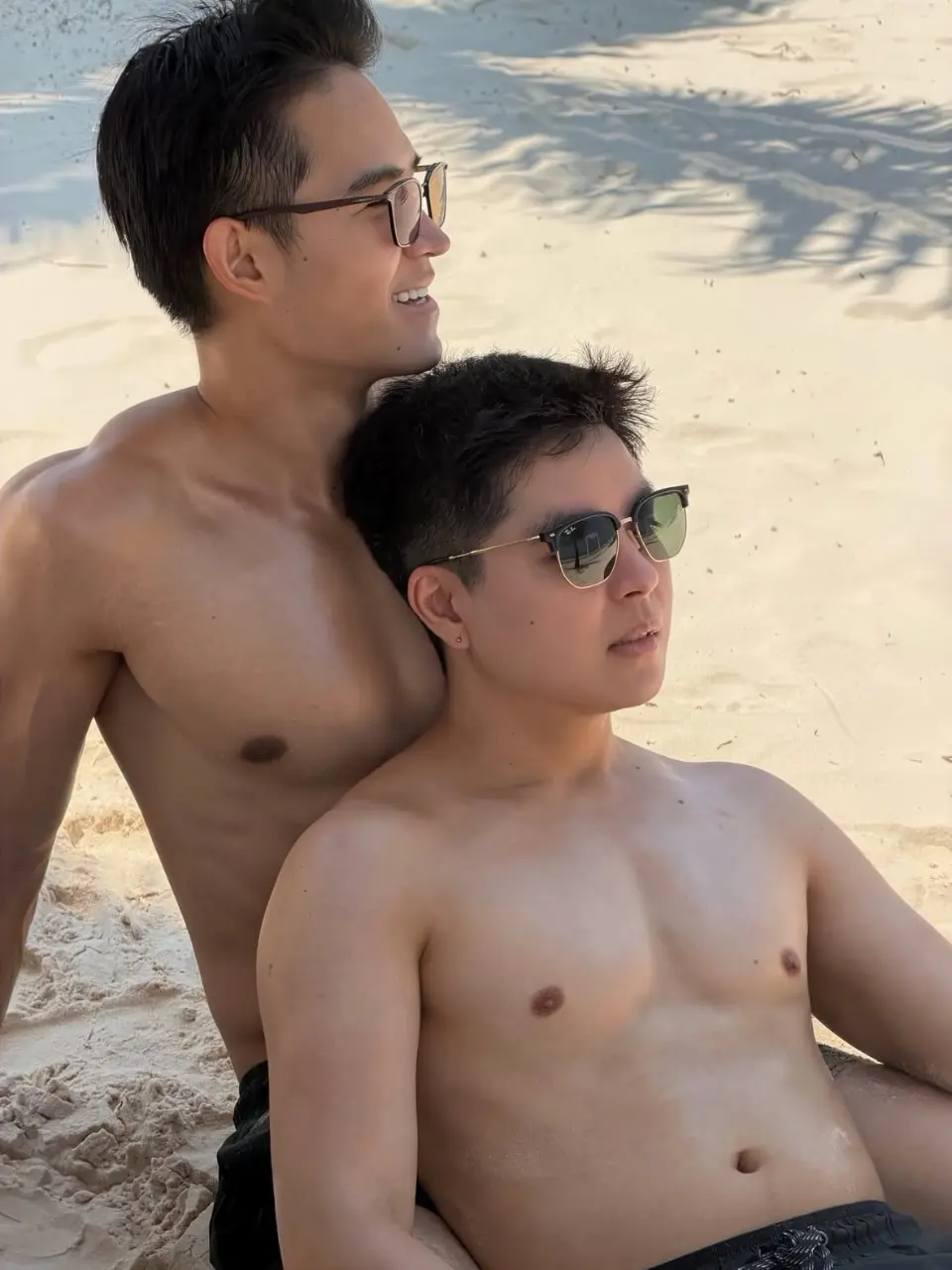 รูปหล่อเร้าอารมณ์ . 18