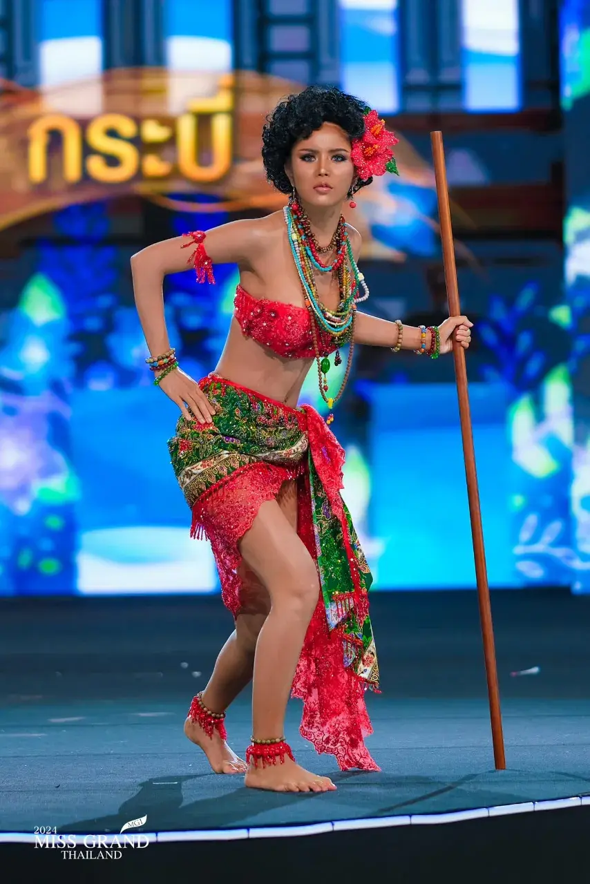 MGT02 #มิสแกรนด์กระบี่ อุ้ยซี่ สุขจิต ปลูกสกุลทรัพย์  ชุด มานิ ซาไก