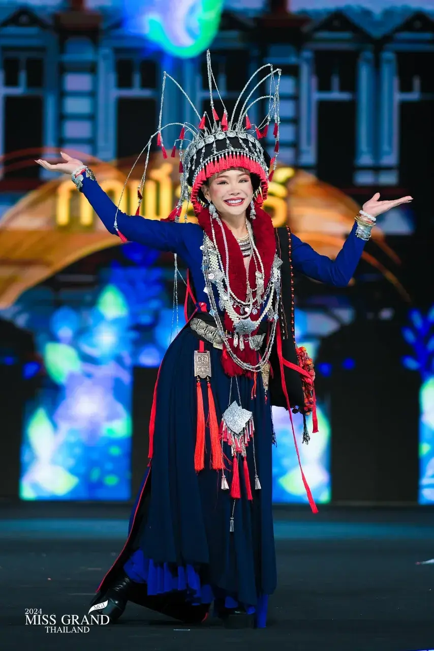 MGT04 #มิสแกรนด์กาฬสินธุ์ นะโม อลิสา เข็มนาค  ชุด อิ้วเมี่ยนอันดามัน