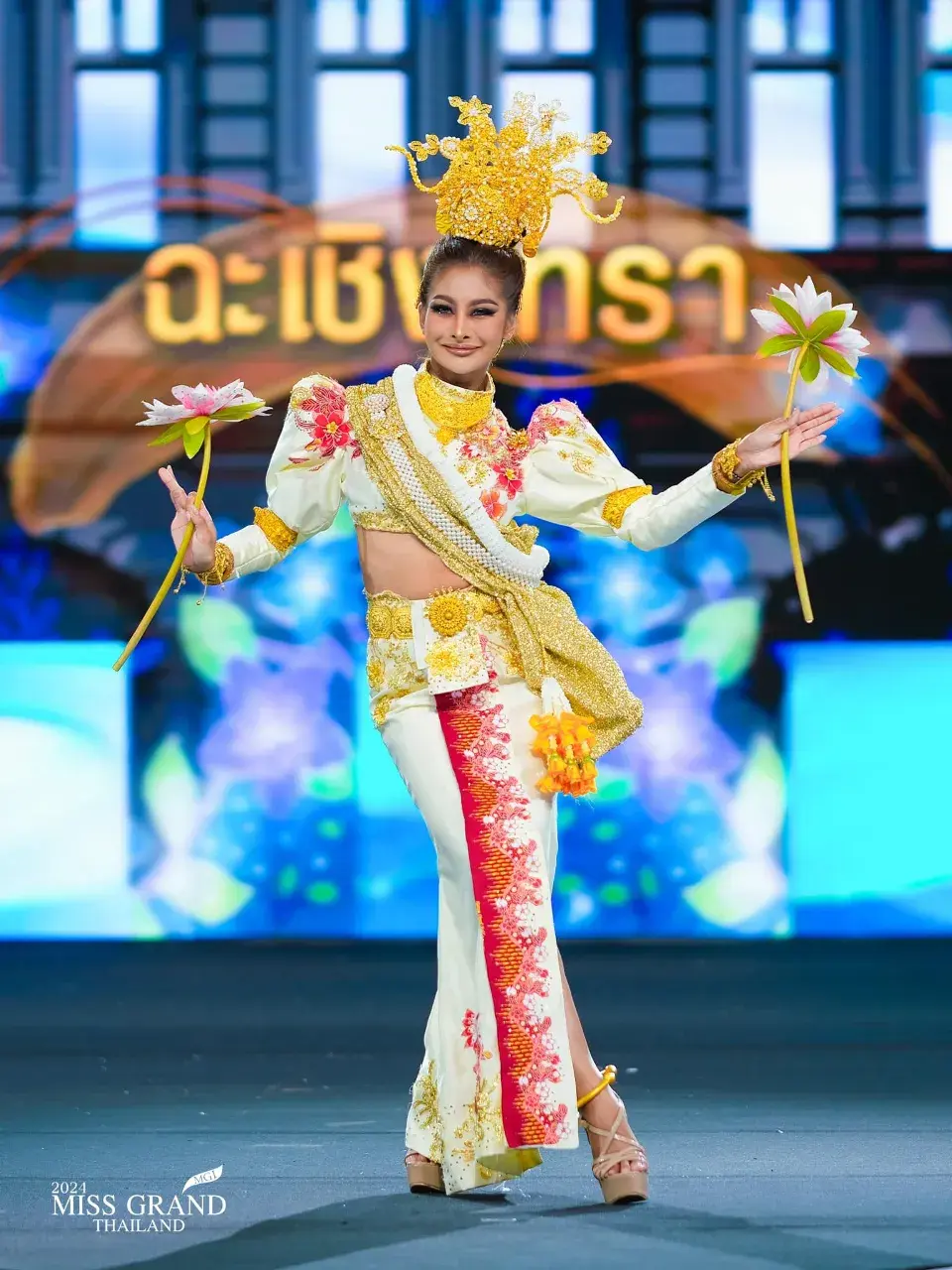 MGT08 #มิสแกรนด์ฉะเชิงเทรา กวาง กวินตา พรหมมาตร์  ชุด Queen of Paranakan