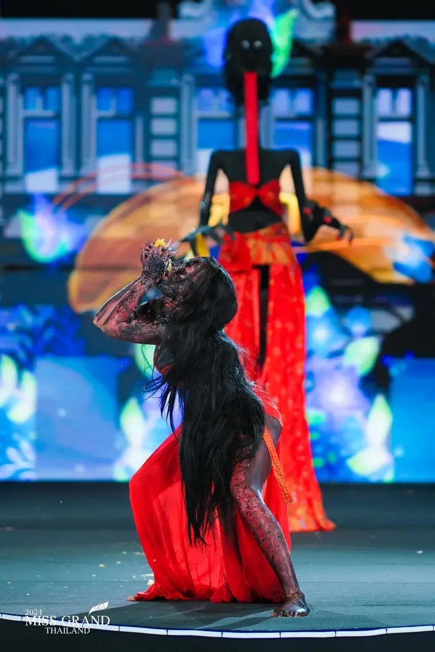 MGT17 #มิสแกรนด์ตาก เมนี่ ปิยพร สุขสม  ชุด เปรตเดือนสิบ วันรับส่ง ตายาย