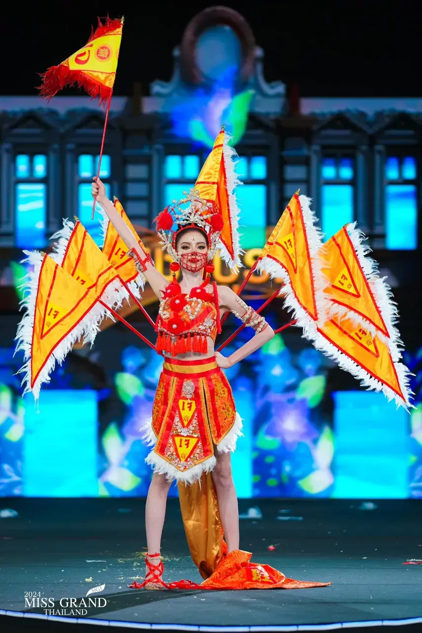 MGT40 #มิสแกรนด์เพชรบูรณ์ เกล ณิชารีย์ สุกิจประเสริฐ  ชุด ม้าทรง องค์เทพ