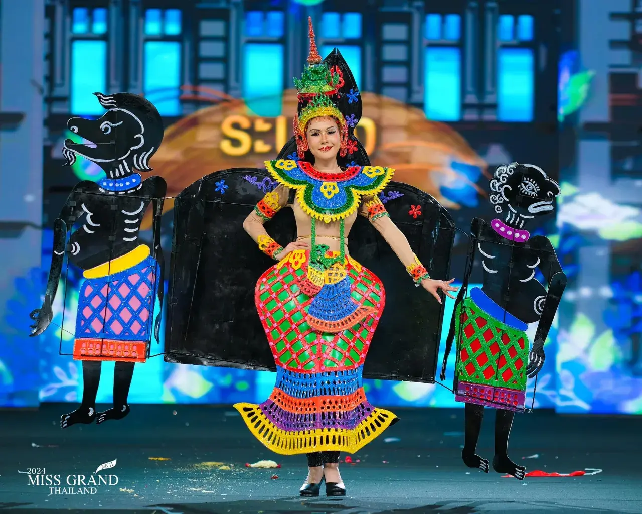 MGT49 #มิสแกรนด์ระนอง ก๋อมแก๋ม ณัฐวิกาญจณ์ พฤกษ์อมรกุล  ชุด ตะลุง หนังชีวิตศาตร์ศิลป์แห่งชาติ​พันธุ์​ใต้