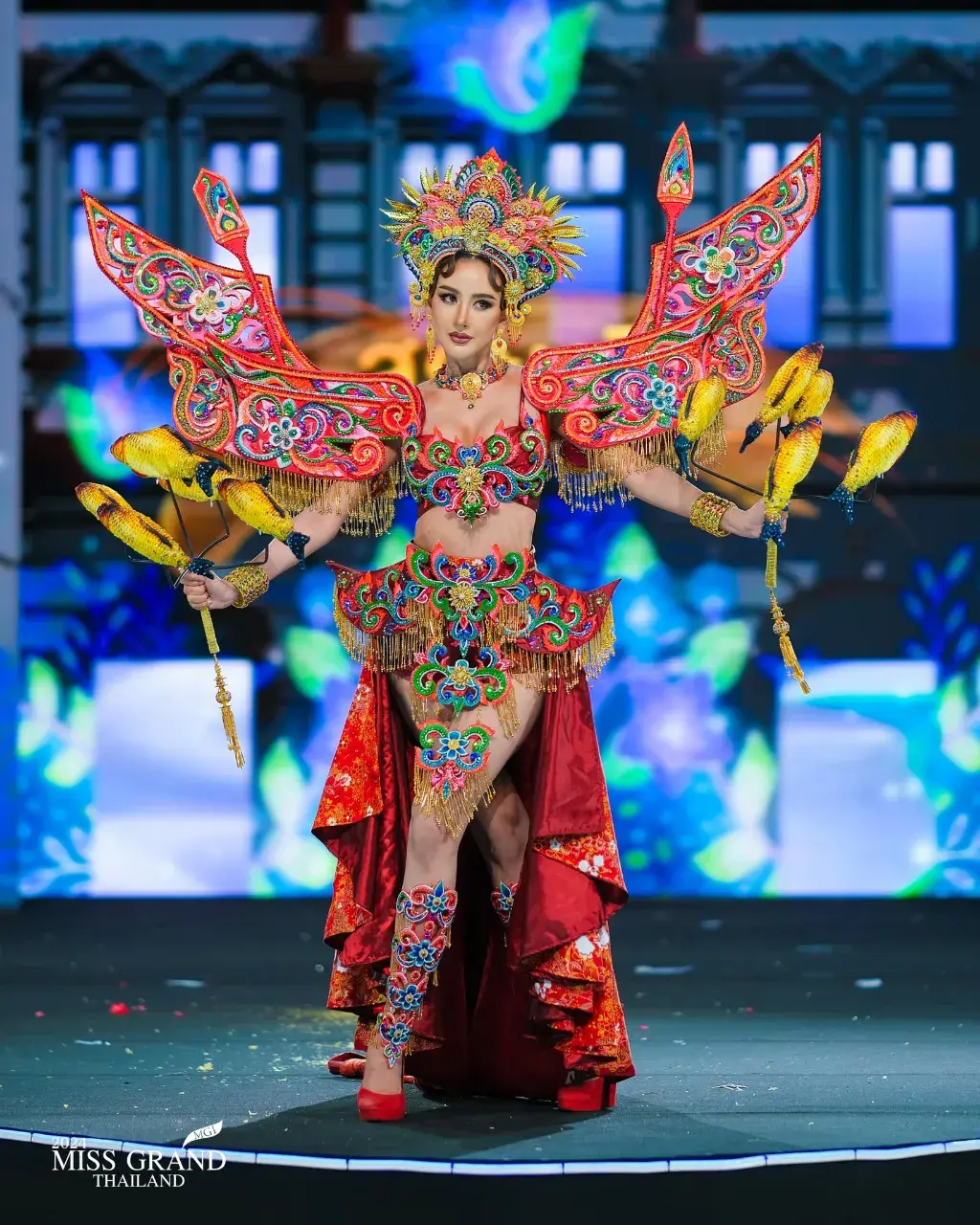 MGT64 #มิสแกรนด์สระบุรี มะปราง สุนทรี อ้วนอินทร์  ชุด กอและ อัญมณีแห่งสายน้ำ