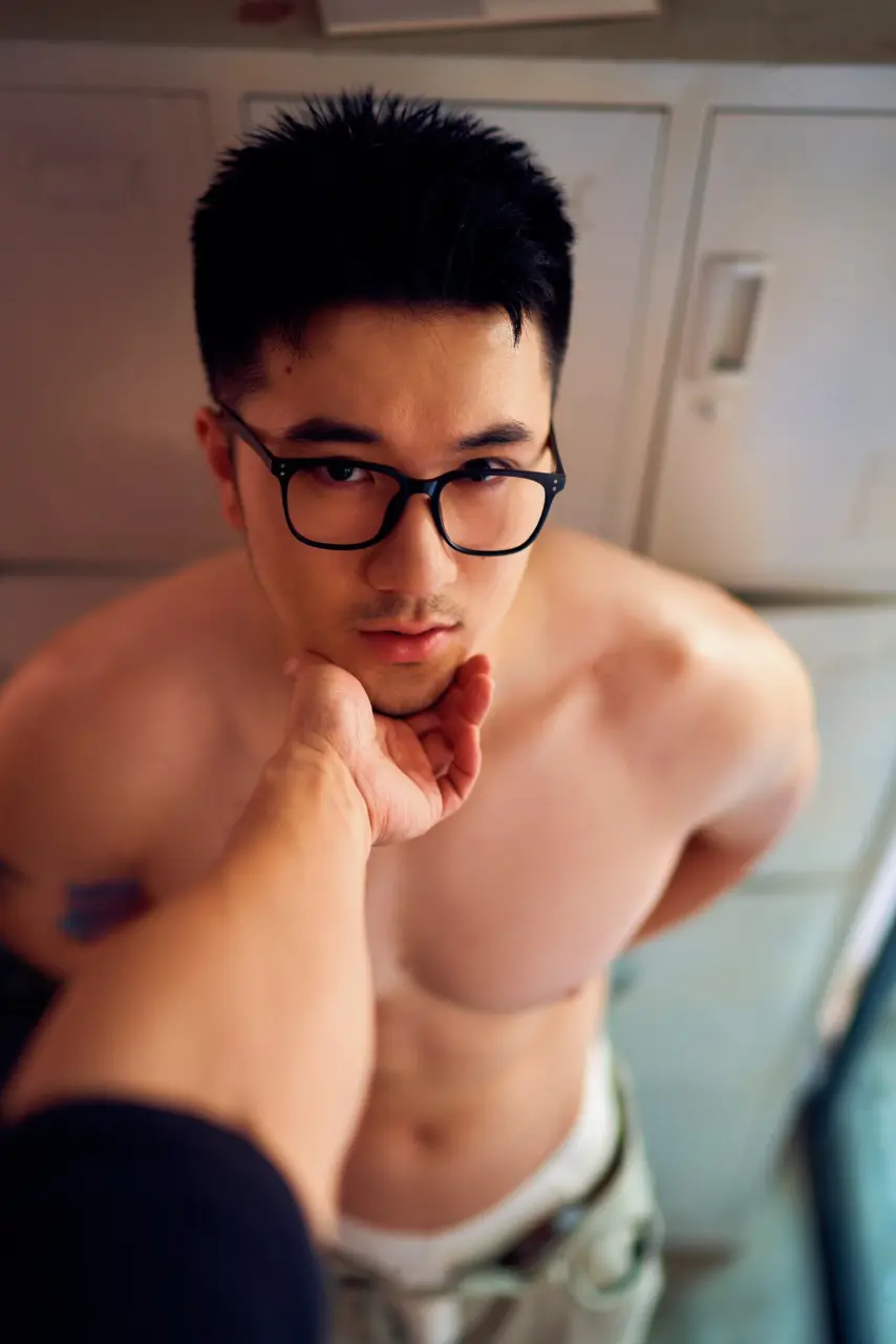 Cool GUY : 西岛君🐺Zech