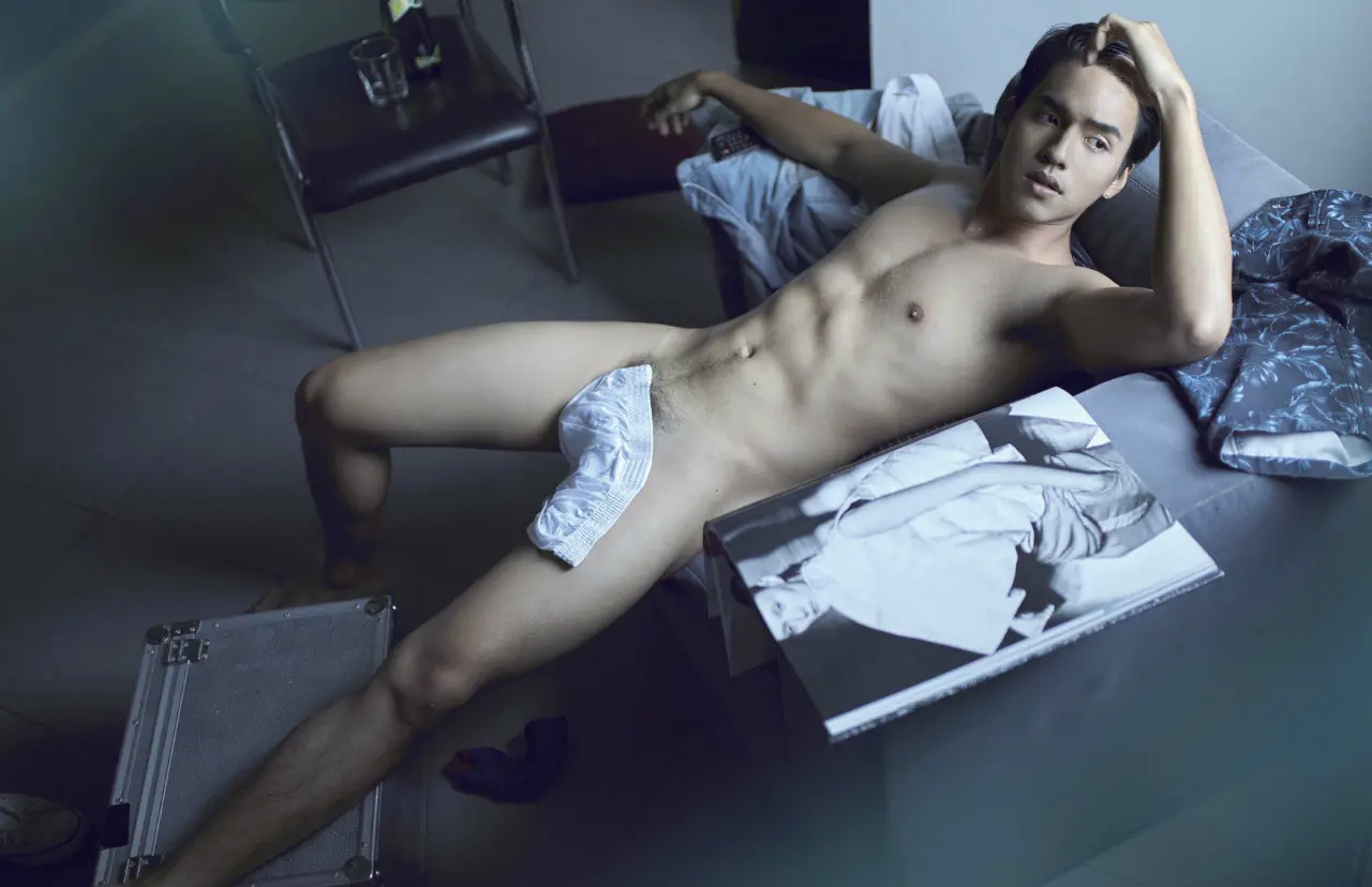 Photobook : NOGRID MEN 01