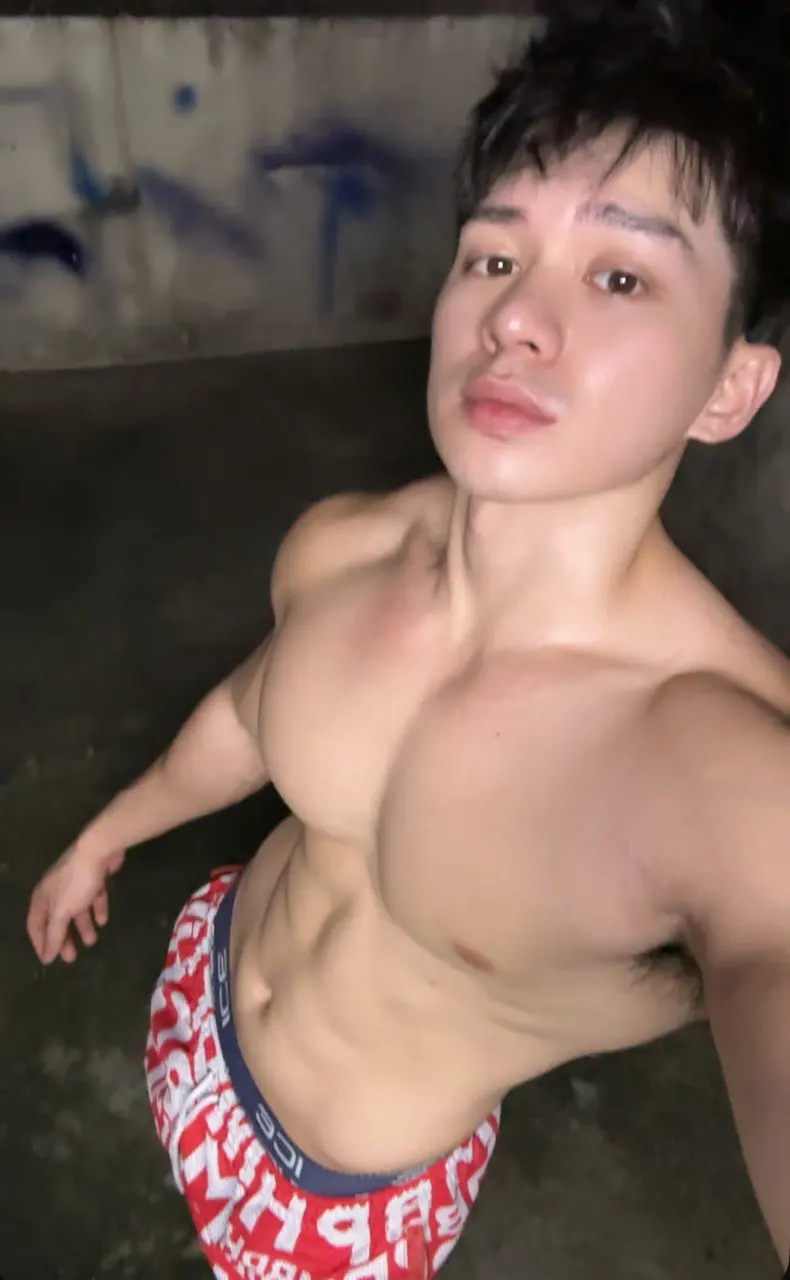 ถอดโชว์เรือนร่าง 2966