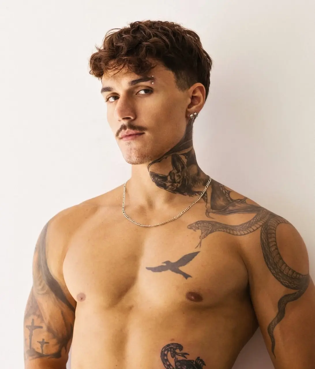 ถอดโชว์เรือนร่าง 2966