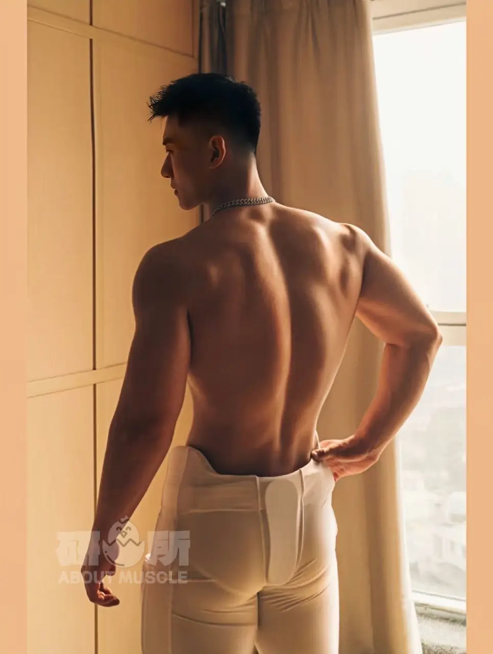 ถอดโชว์เรือนร่าง 2967